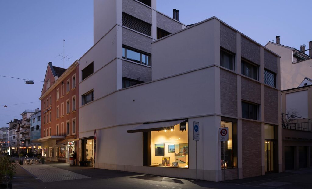 #1 Ykoons DIgital Art Gallery in Biel Bienne